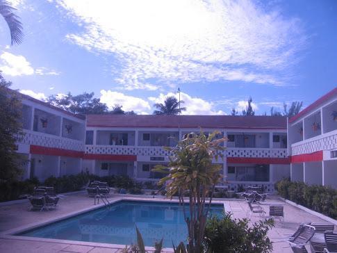 Nettie'S Different Of Nassau Casuarina'S Hotel Eksteriør billede
