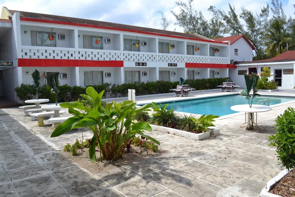 Nettie'S Different Of Nassau Casuarina'S Hotel Eksteriør billede